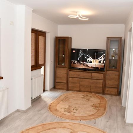 Toporasi Apartament Craiova Exterior foto