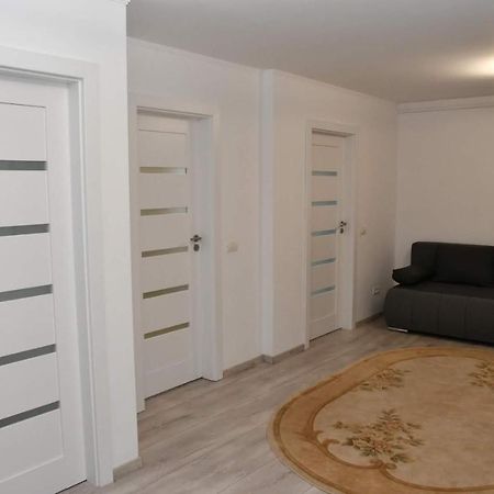 Toporasi Apartament Craiova Exterior foto