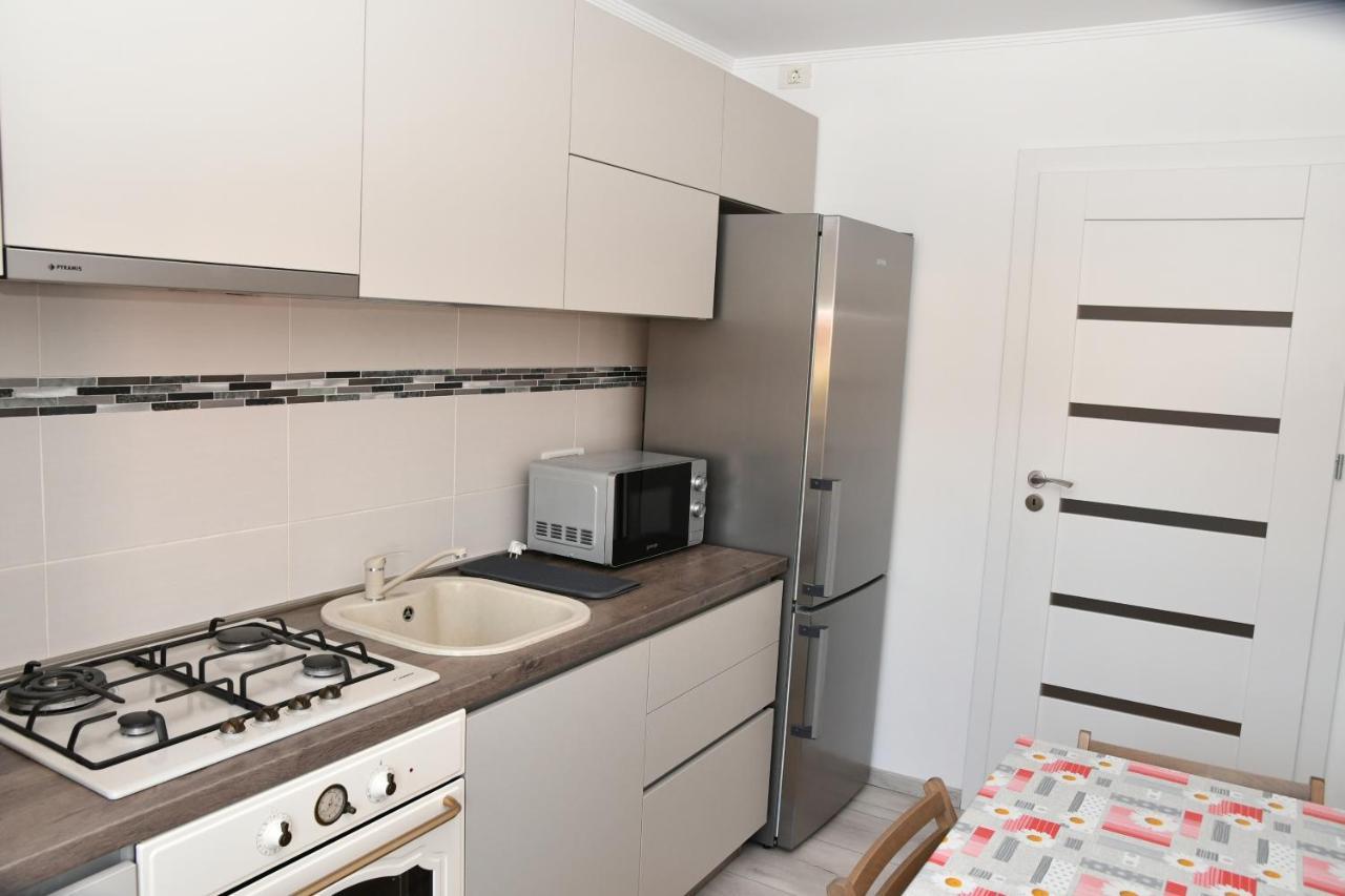 Toporasi Apartament Craiova Exterior foto