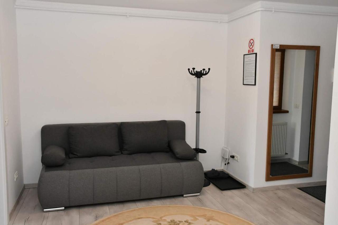 Toporasi Apartament Craiova Exterior foto
